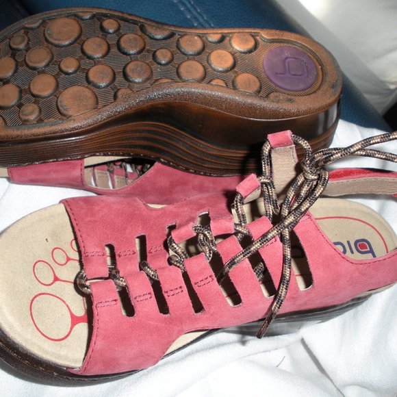 Bionicq suede leather sandals Velcro back fasten strap - Picture 4 of 13